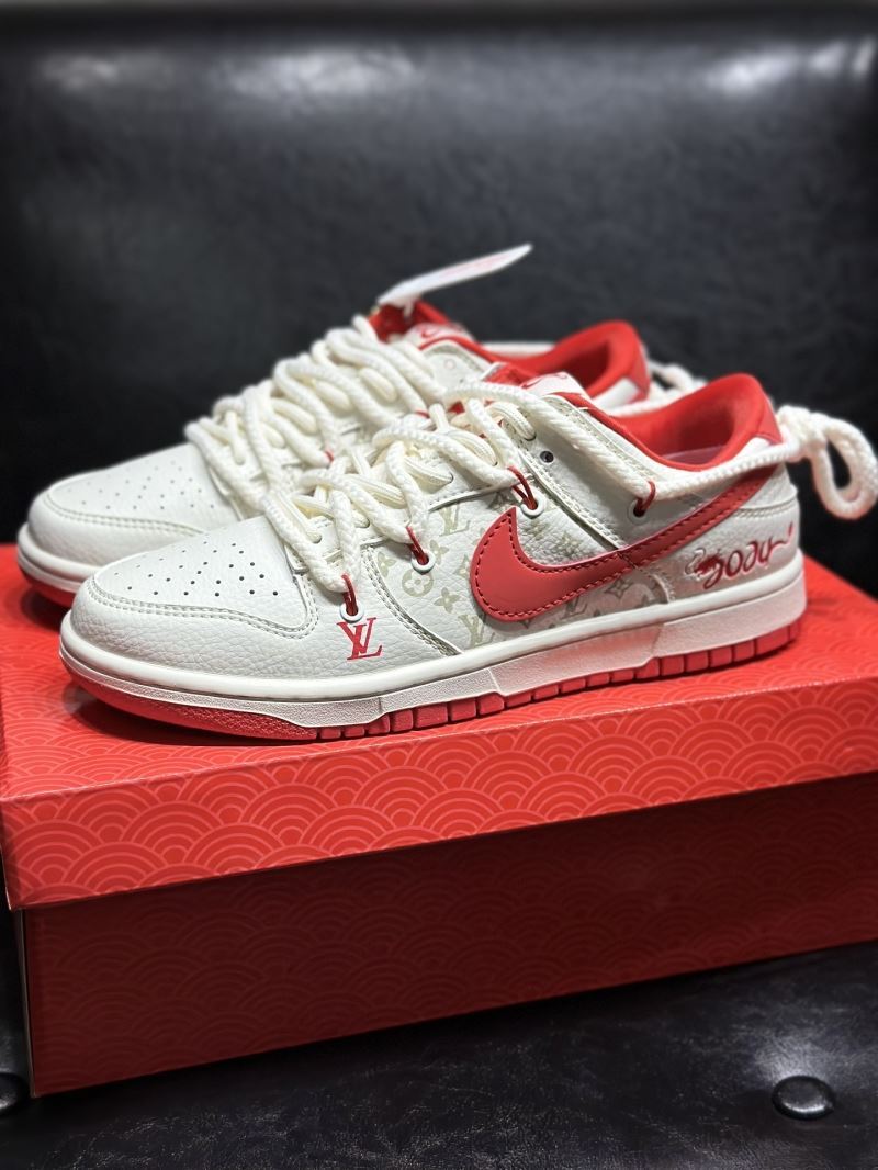 Nike Dunk Shoes